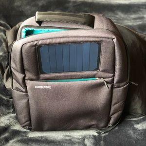 NEVER USED SOLAR CHARGER BACKPACK